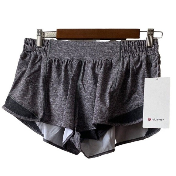 NWT Lululemon Hotty Hot Short II 2.5" Heather Lux‎ Multi Black Sz 12 - Picture 1 of 3